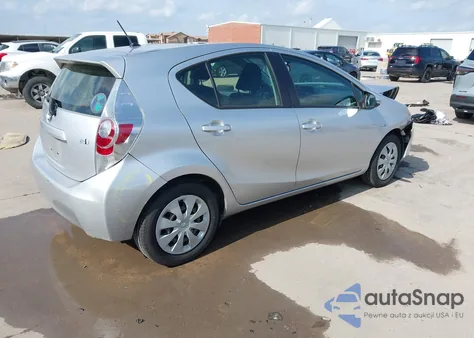 2013 Toyota Prius C Two из США, поврежденный, VIN JTDKDTB3XD1047073